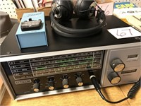 HEATHKIT MOD. SW-717 RADIO W/ HEADSET