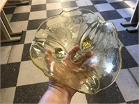 YELLOW DEPRESSION GLASS FOOTED BOWL