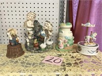 4 FIGURAL MUSIC BOXES