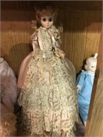 VINTAGE VICTORIAN STYLE DOLL