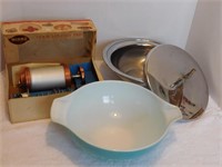 Kitchen Lot-Vintage Pastry Press, Pyrex Bowl,