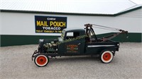 1936 IH Tow Truck