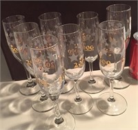 8 2000 NEW YEARS WINE GLASSES