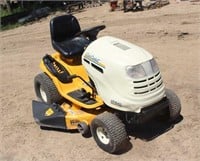 Cub Cadet LT1042 Riding Lawn Mower