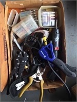 CLAMPS, ALLEN WRENCHES, TOOLS
