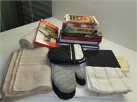 Kitchen Items Hot Pads, Cook Books, Place Mats