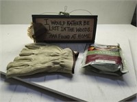 Leather Gloves, Men's Sign, Chili Mac