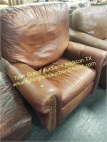 GREAT STUDDED LEATHER RECLINER