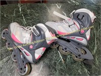 AWESOME OBX PINK ROLLER BLADES