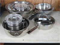 GROUP OF S/S BOWLS, STRAINERS, ETC