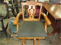 Bar Stool with Arms and Back