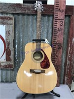 Yamaha 6-string guitar w/ stand