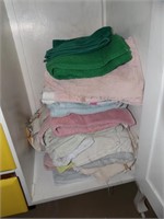 ASSORTED TOWELS