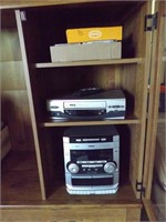 DVD & VHS PLAYER W/ ASSORTED VHS TAPES