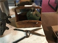 OLD WOODEN TOOL BOX WITH VINTAGE TRIMMERS AND