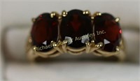 14K YELLOW GOLD TRINITY GARNET RING