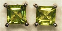 S/Silver Peridot Stud Earrings