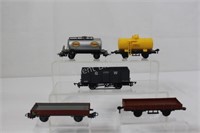 HO Marlin Trains Esso, Shell, & Flat Bed Freights