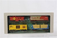 HO Scale Vintage Mattel Santa Fe 5941 Train Set