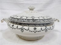 English covered bowl, Lincoln Pottery, Princess