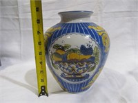 Vase, blue w. fruit in bowl