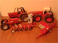 International toy tractors