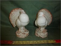 Pair of Vintage Italian Porcelain Dove Statuettes