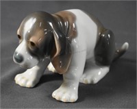 Lladro Beagle Puppy Sitting #1071 Retired 3 1/4in