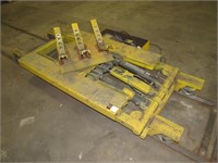 Hydraulic Pipe Lift and Tracks-