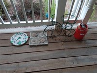 Lot of garden decor plant stand small metal milk