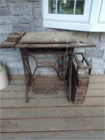 Antique Singer treadle sewing machine base has
