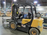 Daewoo G30S-3 6,000 LB Cap LPG Forklift