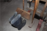 Long Handle Assortment & Tingle Boots