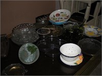 Bowls-Plate-Trays 1 Lot