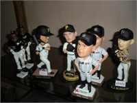 7 Pcs Bobble Heads & Figures-1 Lot-