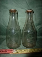 2pc Vintage Glass Dairy Milk Bottles - 1 Quart