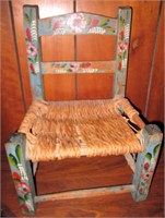 Child's/Doll chair