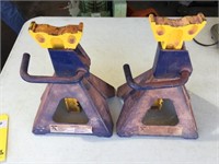 (2) Napa 4 Ton Jack Stands