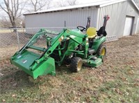 NEWER JOHN DEERE 1023 E TRACTOR 215 HRS