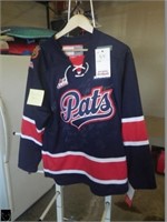 Autographed Medium Regina Pats Hockey Jersey