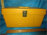 Retro sewing box with notions