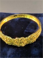 Gorgeous 22 Karat Gold Dubai Bangle Bracelet