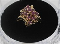 10K yellow gold ruby ring