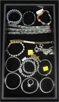 Lot, costume jewelry bracelets