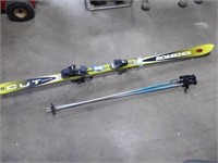 Skis & poles