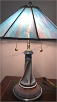 Exquisite Tiffany style lamp, 20 inches tall