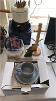 Fondue set and other kitchen items