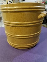 Heavy flower pot