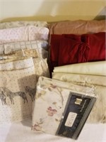 Large Linen Lot  Everything from twin to queen,