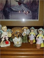 GROUP OF FIGURINES -- DOE AND FAWN DOGWOOD BLOSSOM